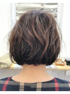 ブルース ヘアー デザイン サロン(BLUES Hair Design Salon) ショートボブ