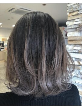 クレア(CREA) ラテベージュ　バレイヤージュ