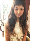 オン眉ゆるふわロングヘア