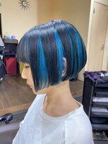 サムブリッジ(SOMEBRIDGE)&nbsp;☆ ハイインナーカラー　× 水色　★（SOMEBRIDGE 亀有）