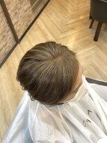 キャラ 池袋本店(CHARA) [脱白髪染め】白髪ぼかしハイライトで明るい髪に【白髪ぼかし】