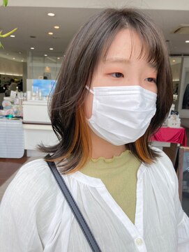 グミ(gumi) *gumi*イヤリングカラー×オレンジ