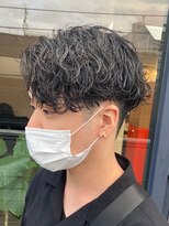 エリマ 調布(elima)&nbsp;ツイストスパイラルパーマツーブロックメンズマッシュメンズヘア