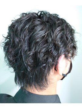 ヘアジーナ(Hair Jina) メンズスパイラルパーマ☆