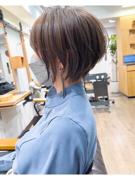 バンプ ギンザ(BUMP GINZA) 30代/40代/50代・絶壁解消・小顔前下がりショートボブ【中村】