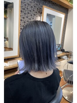 ルーム(Room) 韓国/切りっぱなしボブ/大人ボブ/切りっぱなし外ハネ