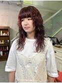暖色カラーのくるくるパーマ