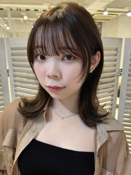 リコバイアフロート(riko by afloat) レイヤーカット/アースカラー/耳掛け/フェミニン[stylist竹田]