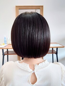 コシュ(coshu.) ミニボブ★ワンレン切りっぱなしボブ