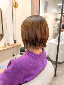 シア 綾瀬店(SHEER) 外はねボブ