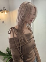 イット(it.) it. YUI エフェクトブリーチ ケアブリーチ ホワイトベージュ