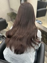 ペレ 栄 アネックス(PELE栄ANNEX) 暗髪/ツヤ髪/韓国/レイヤーカット/前髪カット/トリートメント/栄