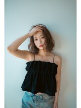 【plus HAIR】都会的でハイナチュラルなデザインの提供でヘアーを通じて少し背伸びを。