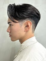 ニコ トウキョウ 渋谷(nico TOKYO)&nbsp;メンズセンターパートニュアンスパーマ毛流れ縮毛矯正刈り上げ