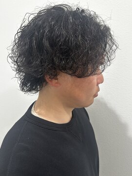 リオールバイニアウ(RE:ALL by Niau) メンズミディアムウルフ波巻パーマスパイラルパーマ太田新田