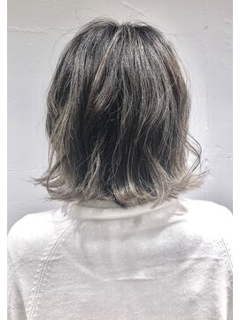 シェル 吉祥寺(shell) ハイライトでつくる！クリアシルバーカラー♪