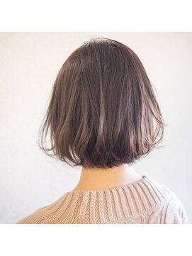 エルサフィロ キタハマ(el zafiro kitahama) 20×30×40代×似合わせカット×くびれヘア×グレージュ×ボブ