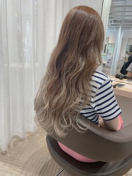 アヴァンス なかもず店(AVANCE.) バレイヤージュ×ハイライト×セミウエット×ラフカール