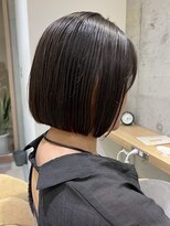 ガーデン オオタカノモリ(garden otakanomori)&nbsp;まとまるボブ前下がりボブ外ハネ20代30代40代×インナーカラー