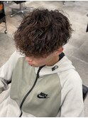 スペインカール 刈り上げツイストスパイラル眉カット