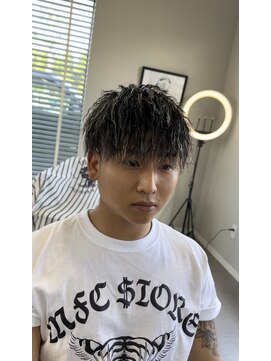 ゼファー(ZEPHYR) ツイストパーマ