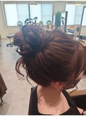 20代30代大人可愛い♪お呼ばれゆるふわお団子アレンジ