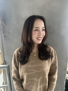 リュッカ(Lyuck) 【MANA】レイヤー/レイヤーカット/ロング/ウルフ/ロングウルフ