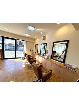 大人髪のお悩み解決◎熟練の技術で再現性の高いスタイルをお届け。足利で愛されて20年。