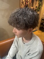 ヌン(nun)&nbsp;グレージュカラー