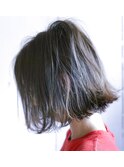 外ハネ　セミウェット　センターパート　小顔　担当　瀧本