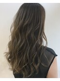 【GOODDAY HAIR】《ハイライト:グラデーション:フェザーロング》