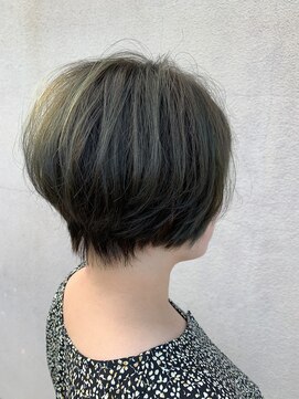 ムー(muu) くびれ☆ショートボブ