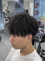 オーバルバイアピッシュ(OVARL by apish) 縦落ちパーマ縮毛矯正パーマフェードカットスパイラルパーマ