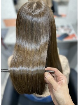 アデプト 北千住店(adept) ★絹髪/艶髪/美髪/髪質改善/縮毛矯正/オリーブカラー【北千住】