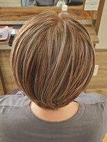 エルア 辻堂(LR.)&nbsp;大人ハイライト/シークレットハイライト/抜け感ベージュショート