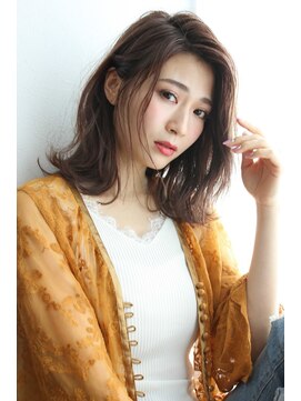 ルー(Luu) 韓国風エレガントカールミディアム♪神戸/東灘/住吉/御影/岡本