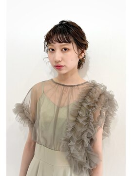 アメリ(AMELIE) シニヨンスタイル