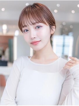 ケアリー 千葉ニュータウン中央(Carelly) デザインカラー/レイヤーカット/ウェットヘア/オリーブベージュ