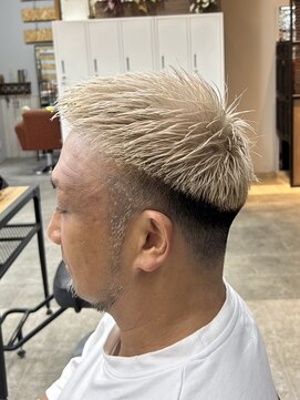 クロムス(clomus) フェードホワイトベージュ