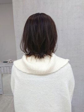 ライム(lime) 顔タイプ「フレッシュ」レイヤーボブ