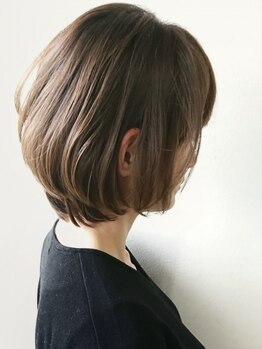 セルカ 高田馬場(CERCA)の写真/大人女性からの口コミ◎白髪ぼかしハイライトや透明感ある理想の髪色を叶える♪毎月の白髪染めはCERCAへ☆