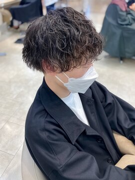 シャルムバイケンジ(Charm.by KENJE) 波巻きシャドウパーマツイストスパイラル無造作銀座メンズパーマ