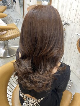 ロンドアジュール 横浜(Lond azur) イノアカラーで秋のモカグレージュ 横浜