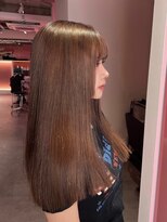 ダズリングディア(Dazzling Deer)&nbsp;ナチュラルブラウン/ブリーチなしカラー/レイヤーカット