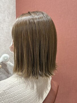 エクティル(ecutill) 【ecutill 赤羽】ミルクティーブラウンボブ