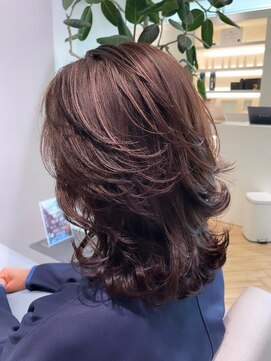 ステア ケース(stair case) 【NATASHA】銀座レイヤーカット/20代/30代/40代/50代