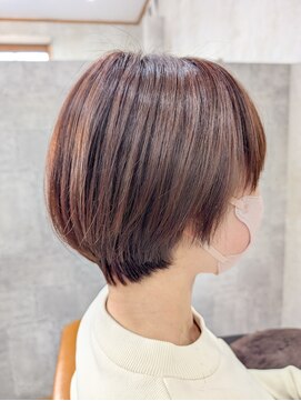 イル(iru) ハイライトなしで白髪ぼかし/Miku