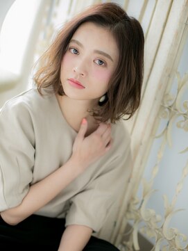 大波純一美容室パーティハン ミルクブラウンゆるふわミストバング小顔ボブa小山20代30代40代
