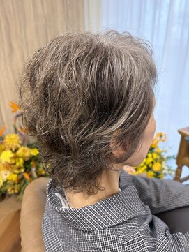 ラナ(LANA) ウルフヘア×グレージュ