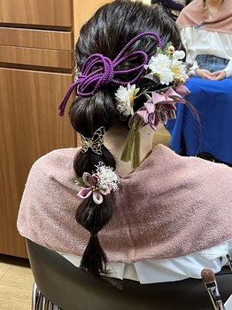 サロンド イブキ(Salon de IBUKI)の写真/成人式・七五三・結婚式・披露宴に！玉ねぎヘアのダウンスタイルで特別な日を彩ります♪